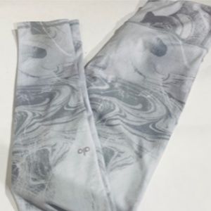 Alo marbled legging size medium